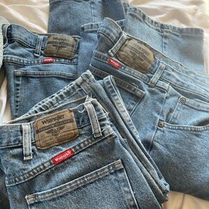 3 Wrangler Regular Fit Jeans